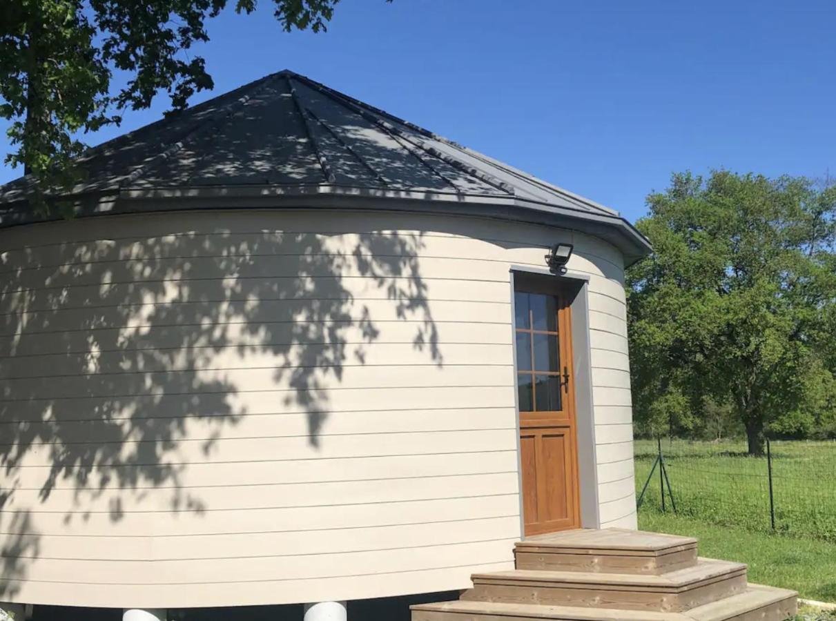 Gite Pour 4 Personnes Saint-Martin-du-Fouilloux  Exteriör bild